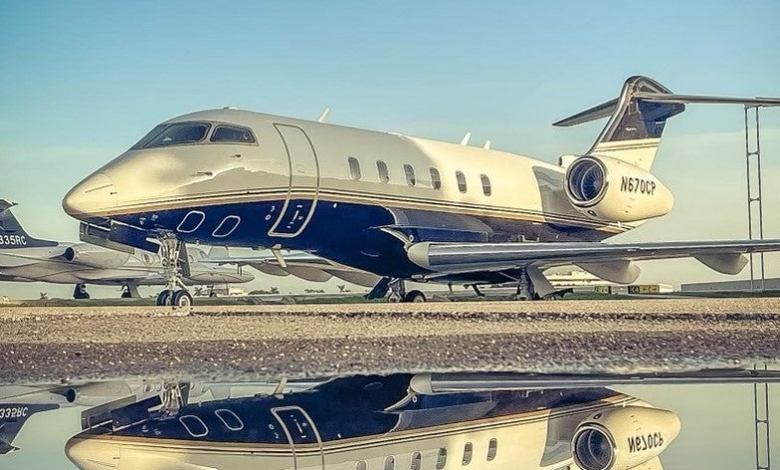 Hop-a-Jet on ground