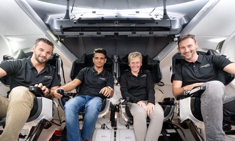 Axiom Mission 4 Ax-4 ISS SpaceX Dragon astronaut crew