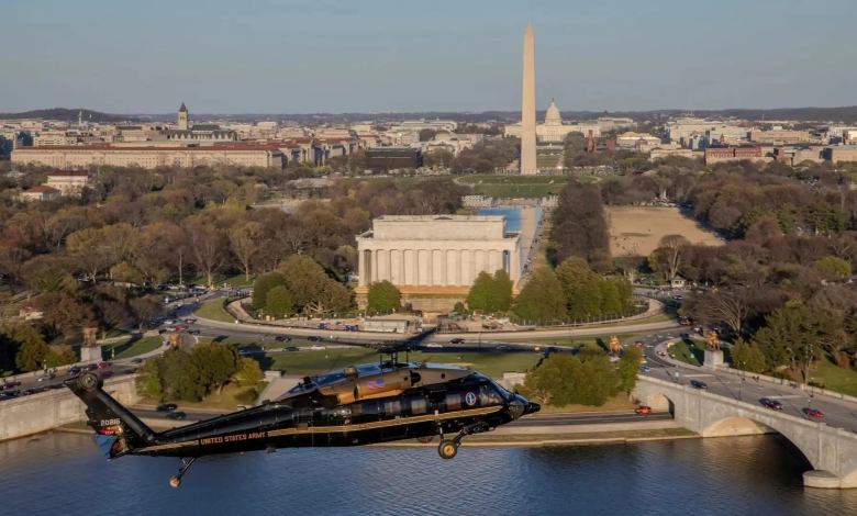 Army Black Hawk helicopter Reagan National Airport
