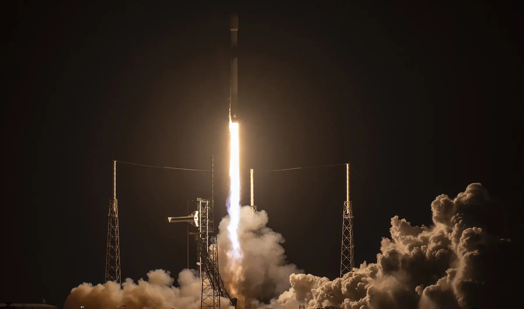 Atmos Phoenix 1 orbital reentry capsule for space cargo