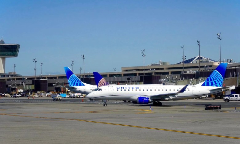 Newark Airport KEWR ATC