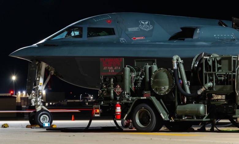 B-2 bomber refueled