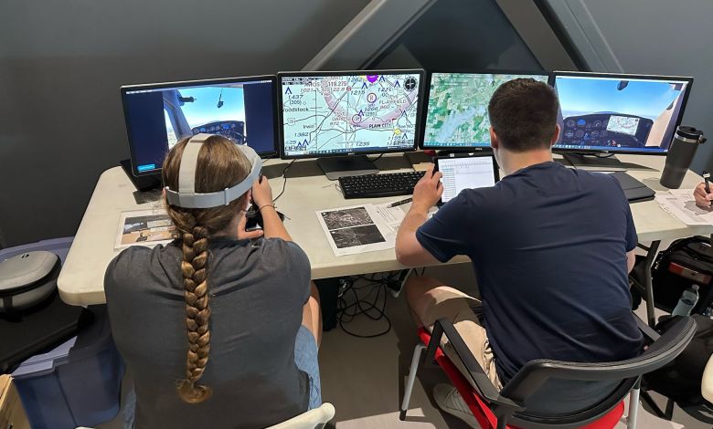College students study using the iFly EFB