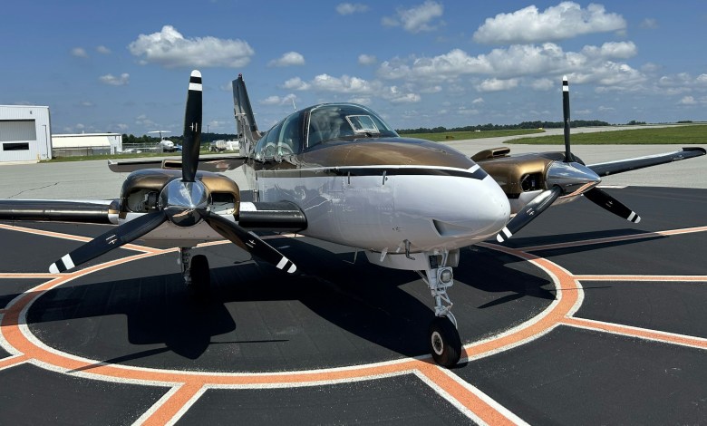 1993 Beechcraft Baron 58 [Courtesy: Carolina Aircraft]