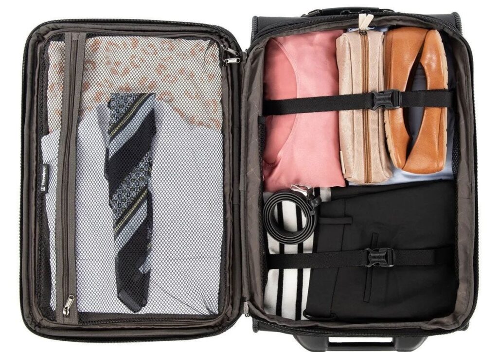Travelpro 22” Expandable Rollaboard Flight Crew 5