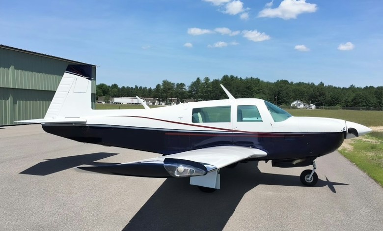 1982 Mooney M20J 201 [Courtesy: DM Aircraft Sales]