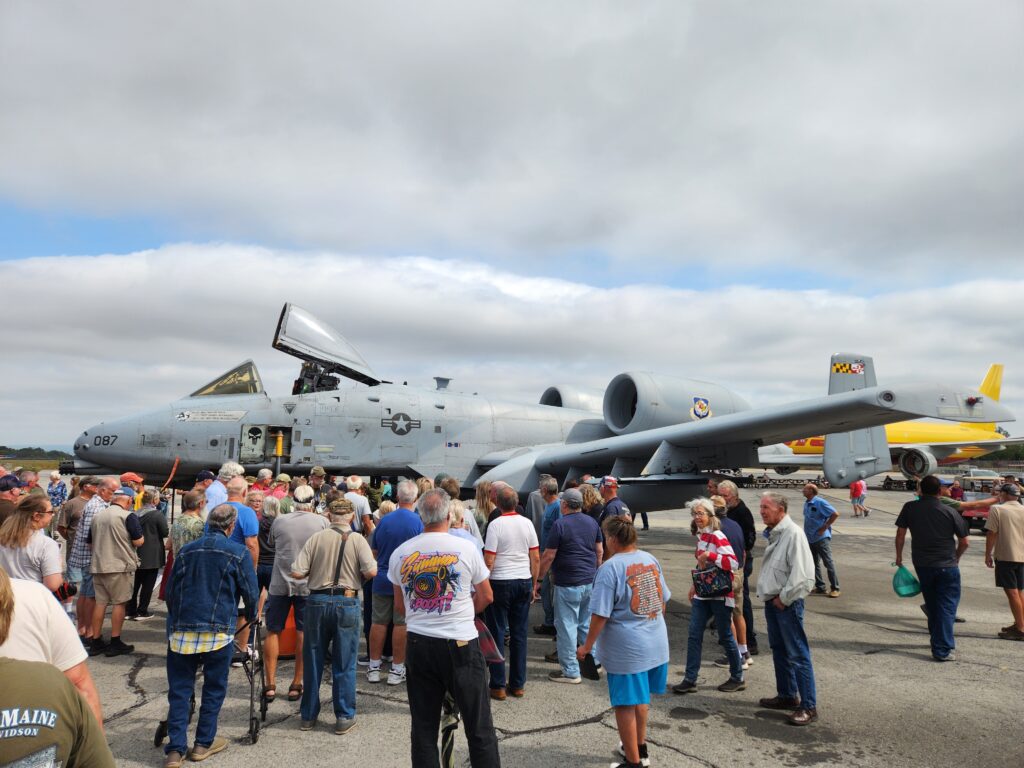 The AC-10 returning to Hagerstown, Maryland, received a hero's welcome from the crowd in attendance. [Credit: Tom Riford]