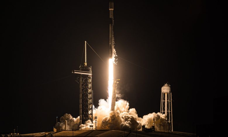 SpaceX Falcon 9 rocket launches Airbus satellite