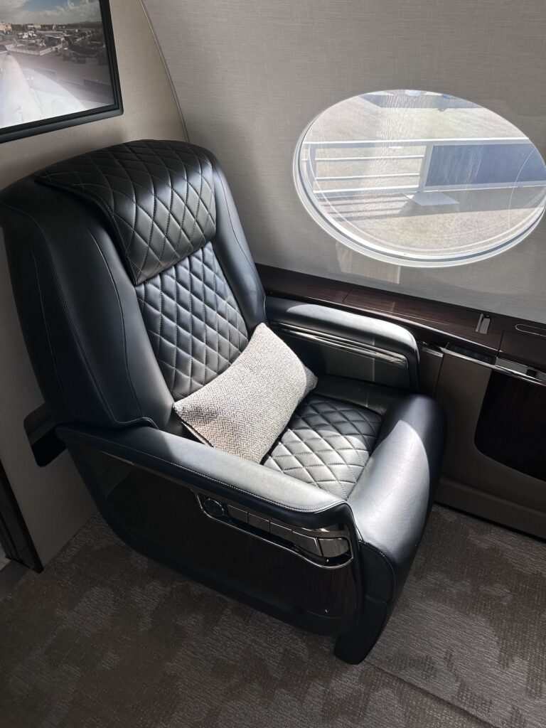 G800 interior