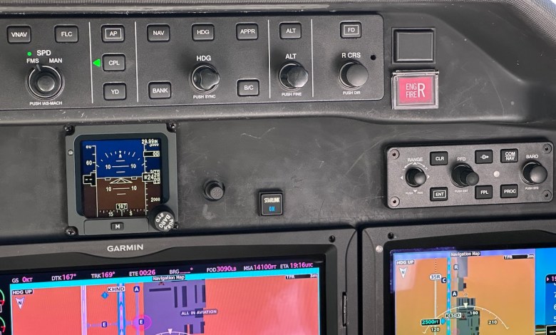 Starlink button in Citation flight deck