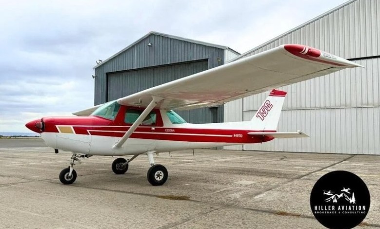 1977 Cessna 152 [Courtesy: Hiller Aviation]
