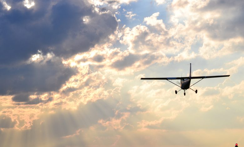 Cessna 150 [Credit: Shutterstock]