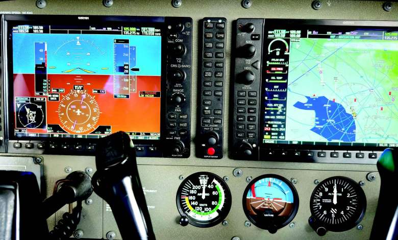 The APR and autopilot keys are shown mixed in with other keys. [Credit: Max Trescott]