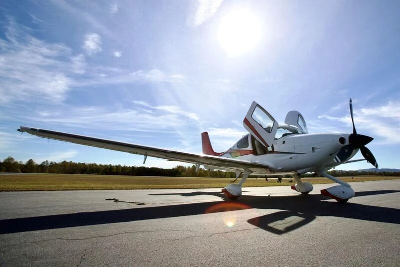 2015 Cirrus SR22T G5 [Courtesy: Aerista]