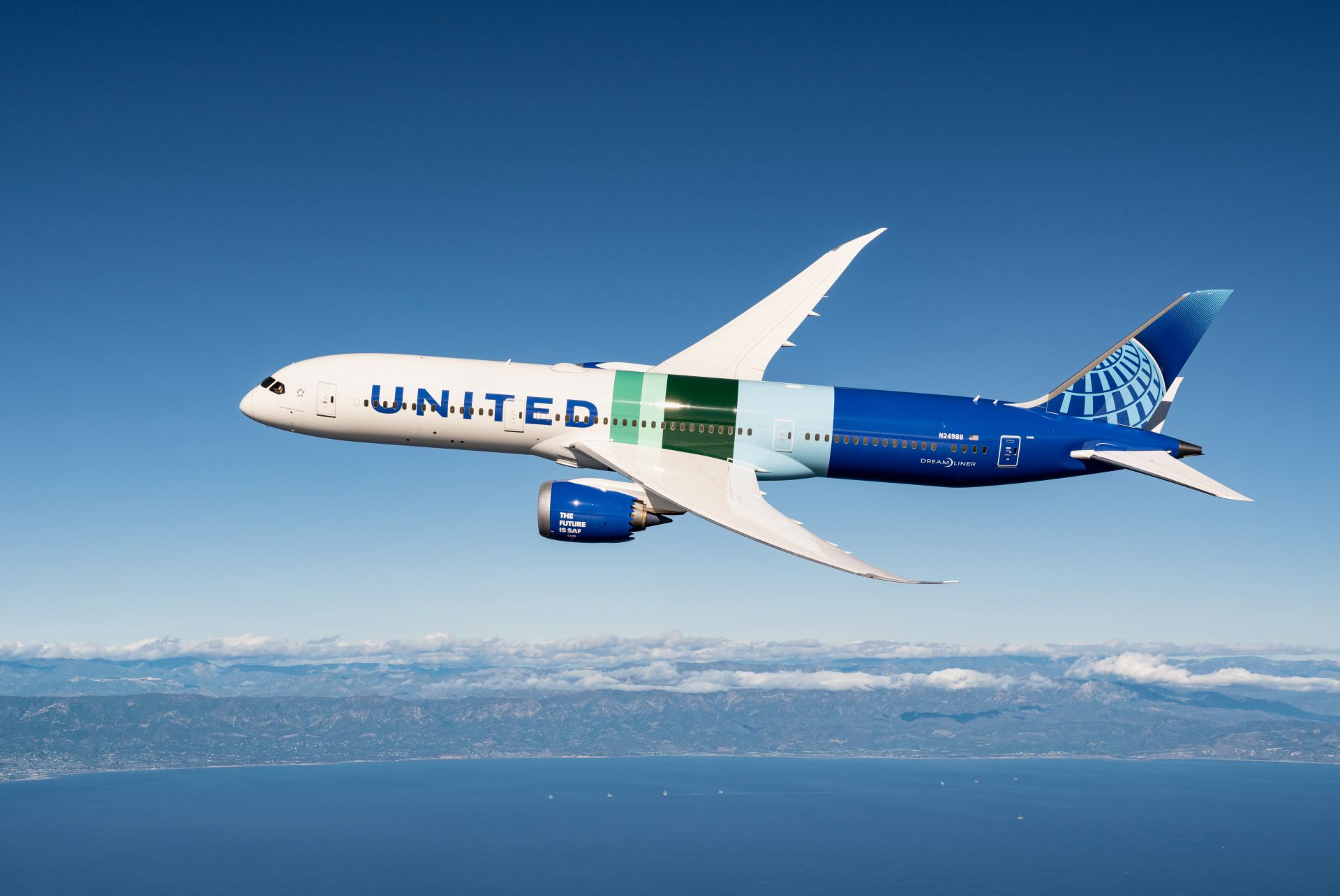 Neste SAF branded United Airlines Boeing 787 Dreamliner