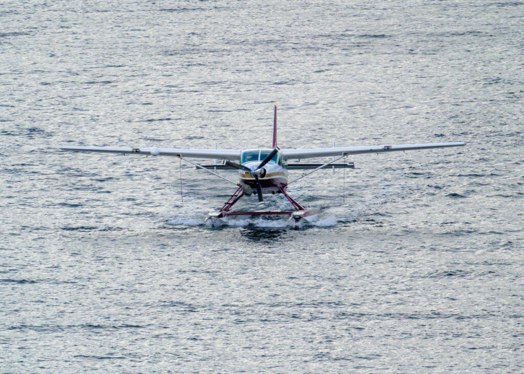 Cessna Caravan on floats [Credit: Adobe Stock]