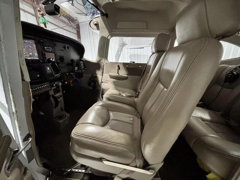 1979 Cessna 182Q Skylane [Credit: Peter Bowers]