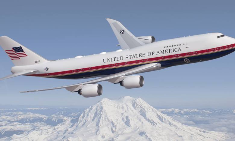 A rendering of the new VC-25B with the president's chosen livery [Credit: Boeing]