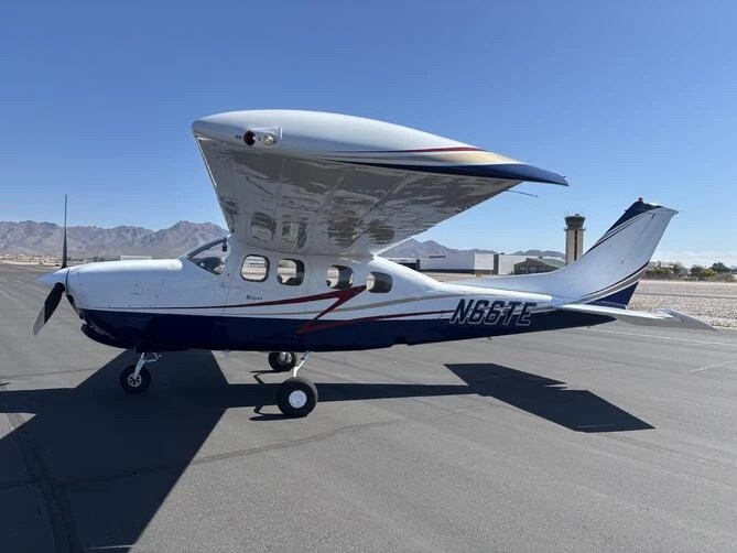 CEssna P210N