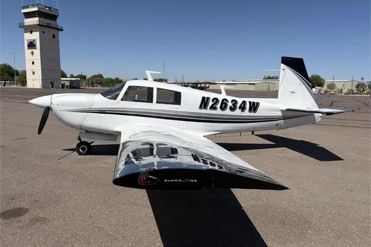 1966 Mooney M20E Super 21 [Credit: Southwest Aero]