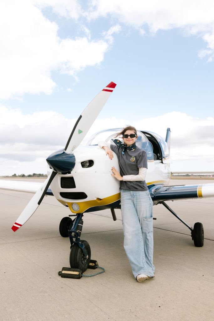 Fernanda Whitley at the flight school [Credit: Jorge Whitley]
