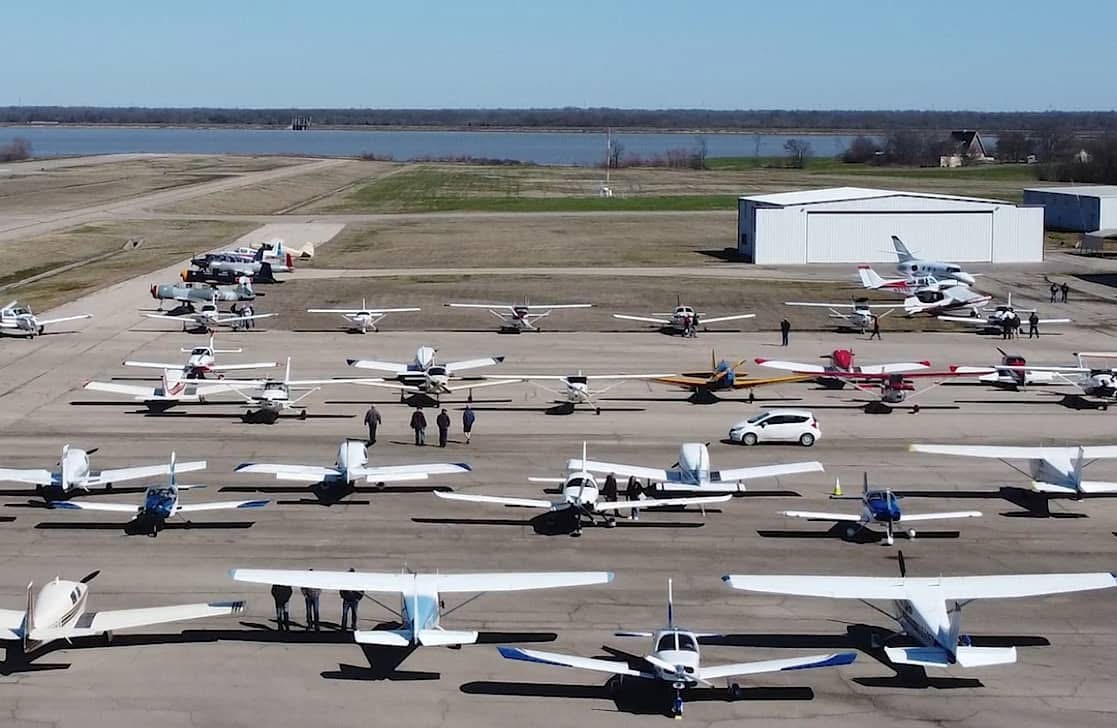 Airplanes at an "Airplanes and Coffee" event [Credit: Airplanes and Coffee]