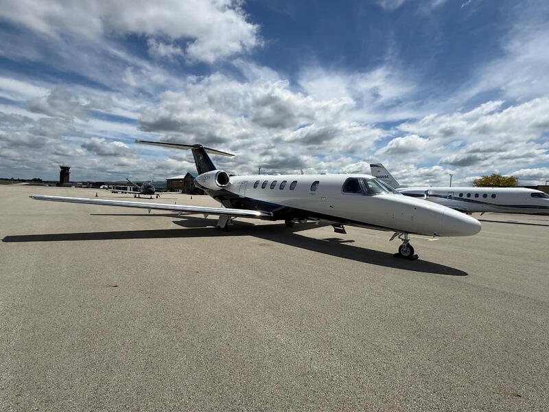 2011 Cessna 525C Citation CJ4 [Credit: Centennial Jets]