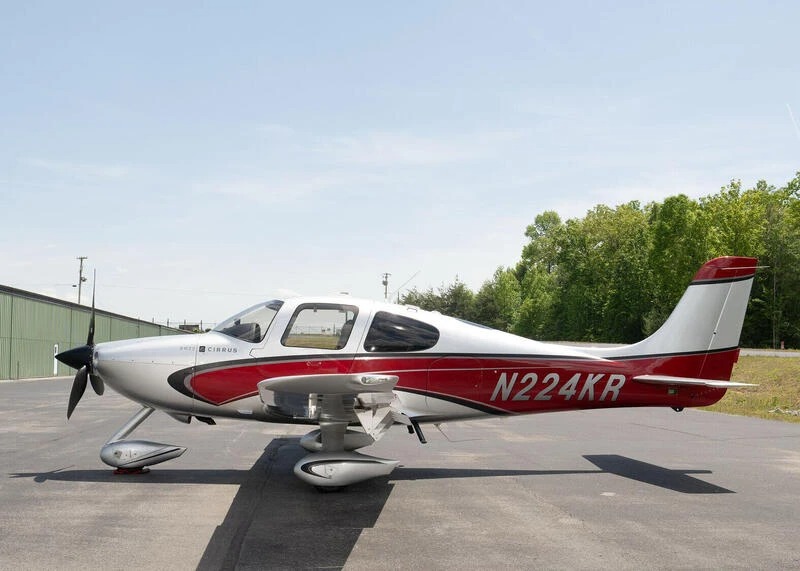 2002 Cirrus SR22 G1 [Credit: Aerista]