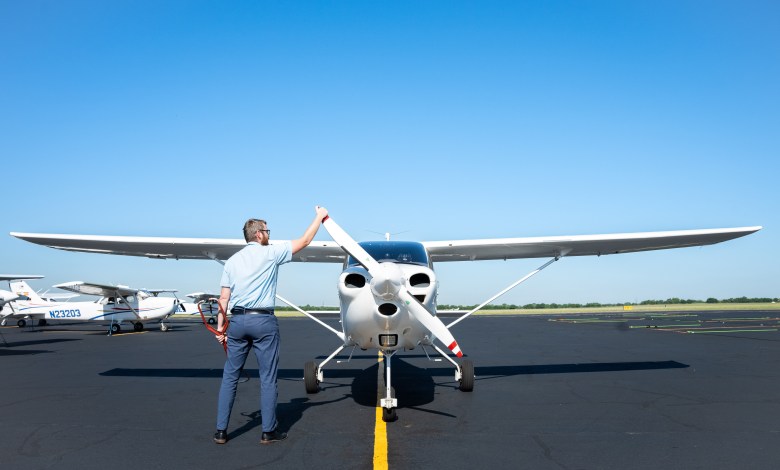 [Credit: US Aviation Academy]