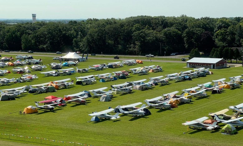EAA AirVenture Oshkosh [Credit: Tripp Thurston]