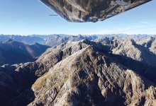 New Zealand’s mountain topography features sharp peaks of roughly the same height, rather than ridges. [Credit Max Trescott]