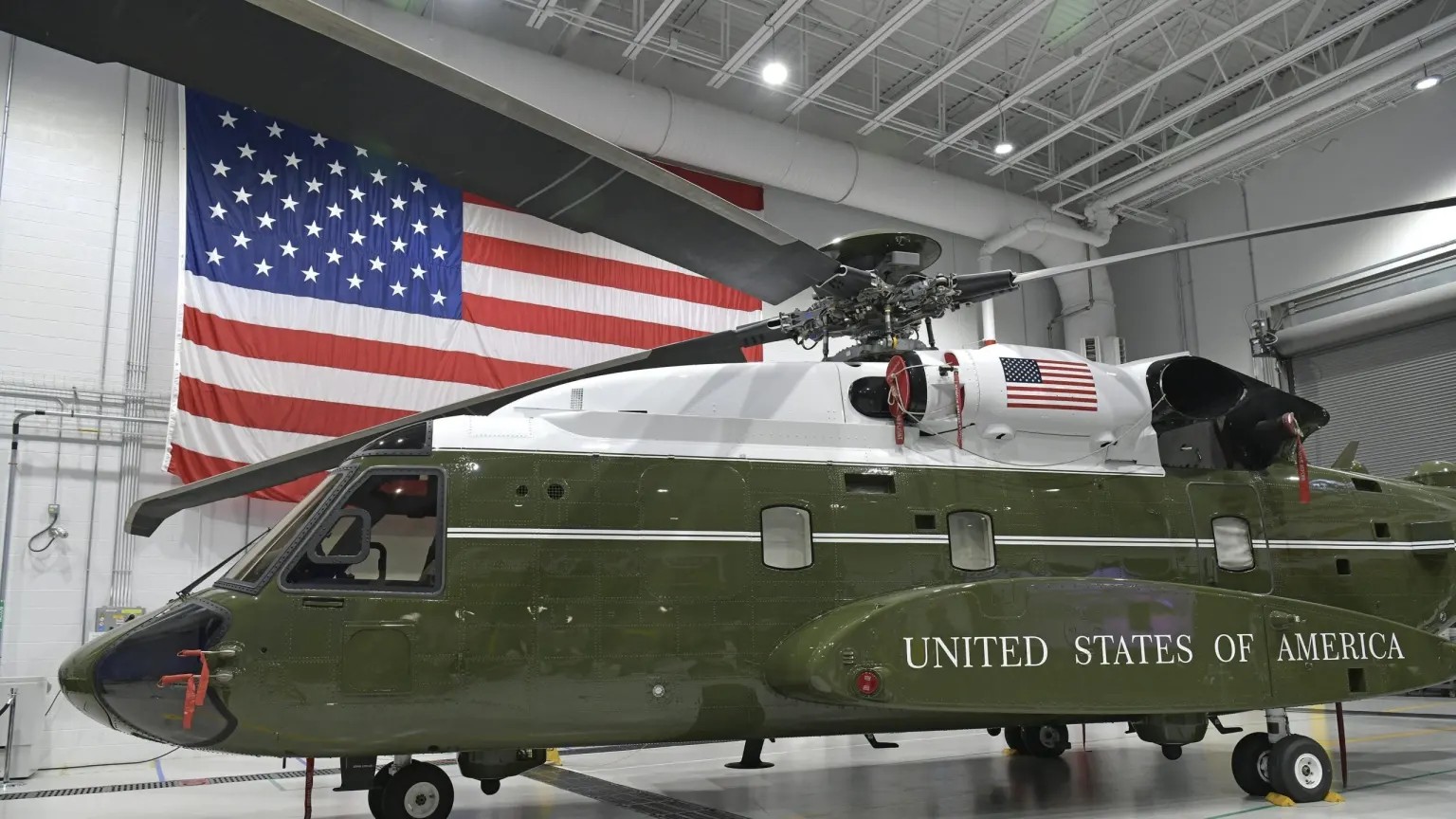 Sikorsky VH-92A S-92 helicopter in Marine One livery