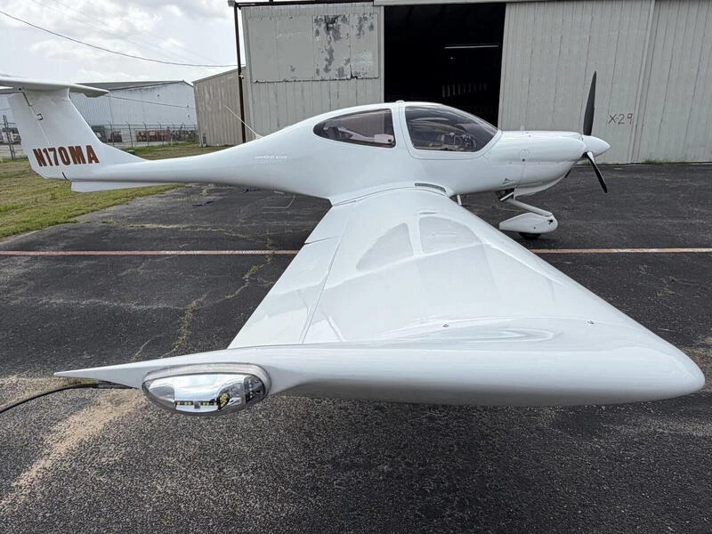 2003 Diamond DA40 [Credit: Aerista]