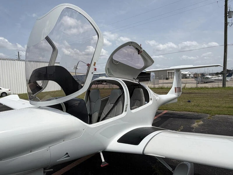 2003 Diamond DA40 [Credit: Aerista]