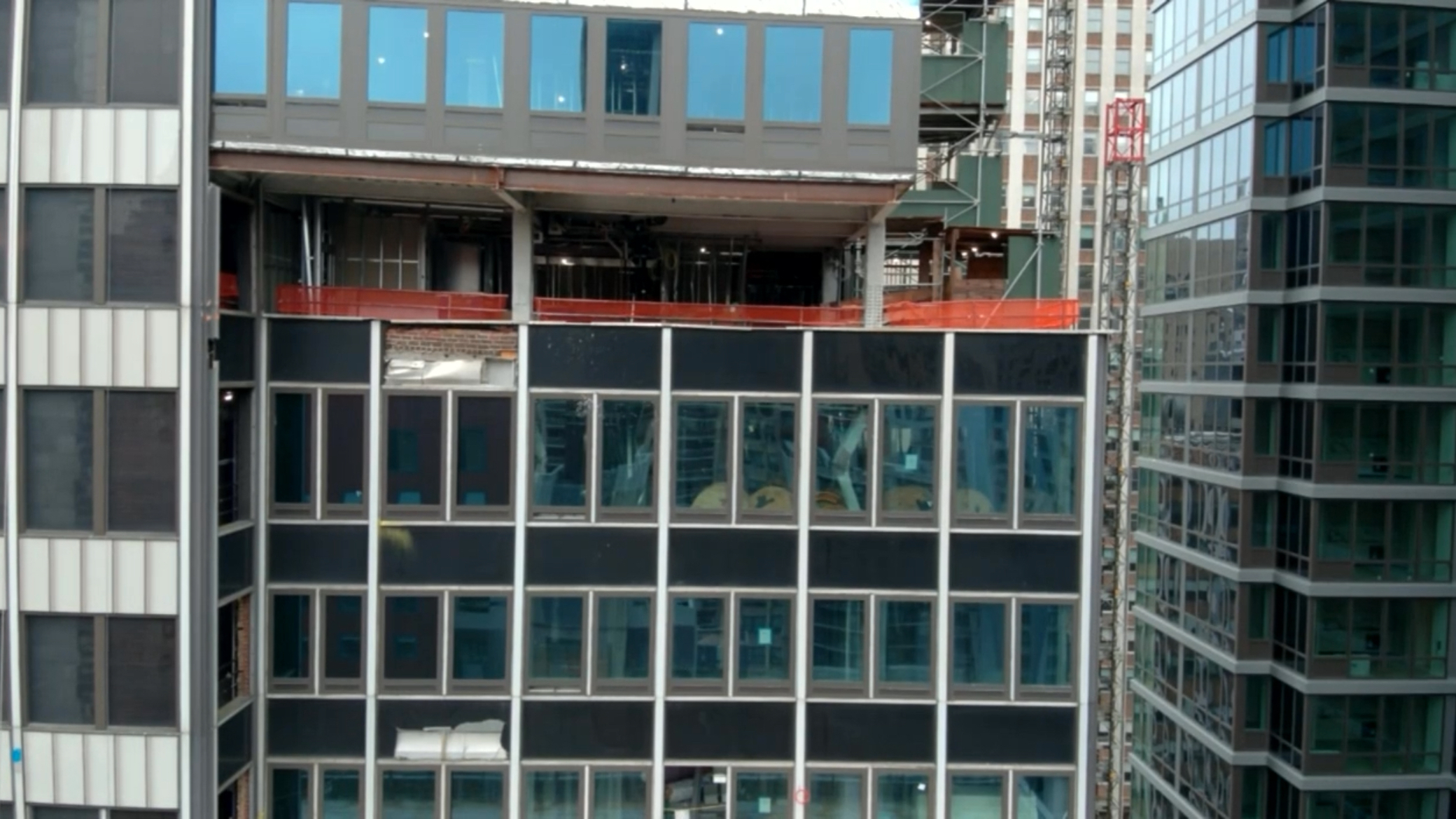 New York City Manhattan high rise building damage