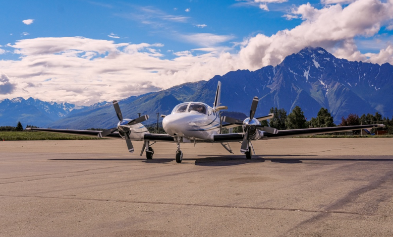 Aircraft in Alaska [Credit: Adri.Travis | Shutterstock]