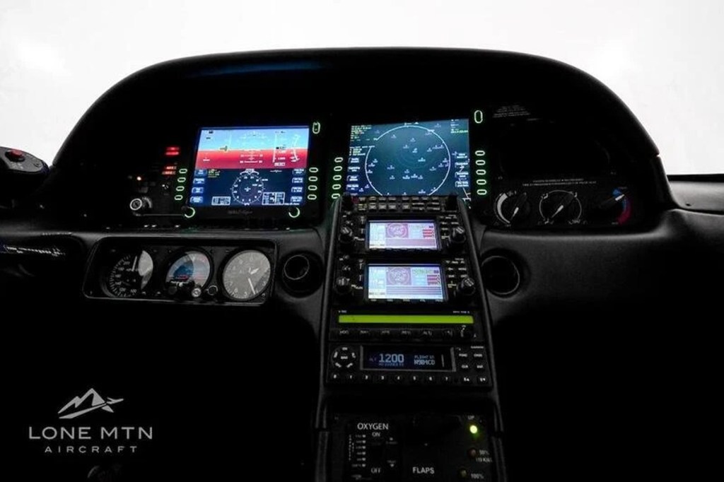 2006 Cirrus SR22 G2 [Credit: Lone Mountain Aircraft]