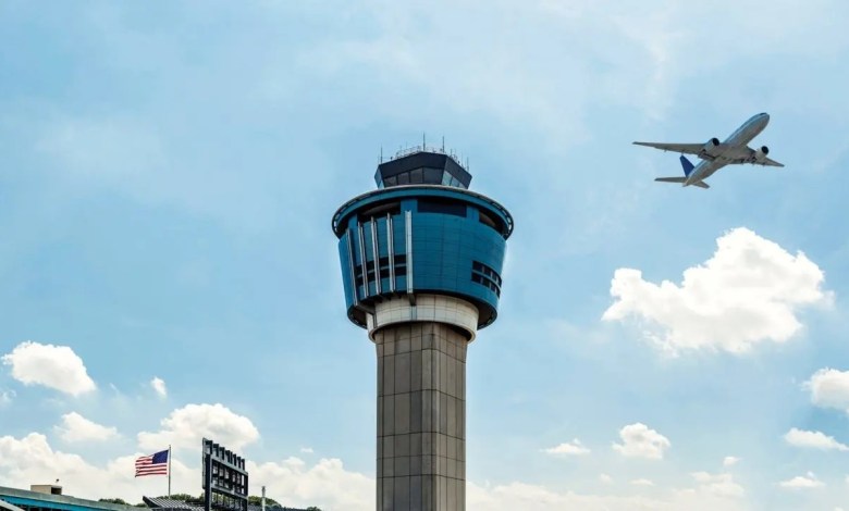air traffic control tower