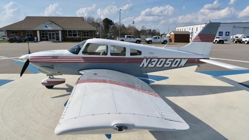 Piper Turbo Dakota 1979: Avião Clássico Vira Destaque por Versatilidade e Desempenho