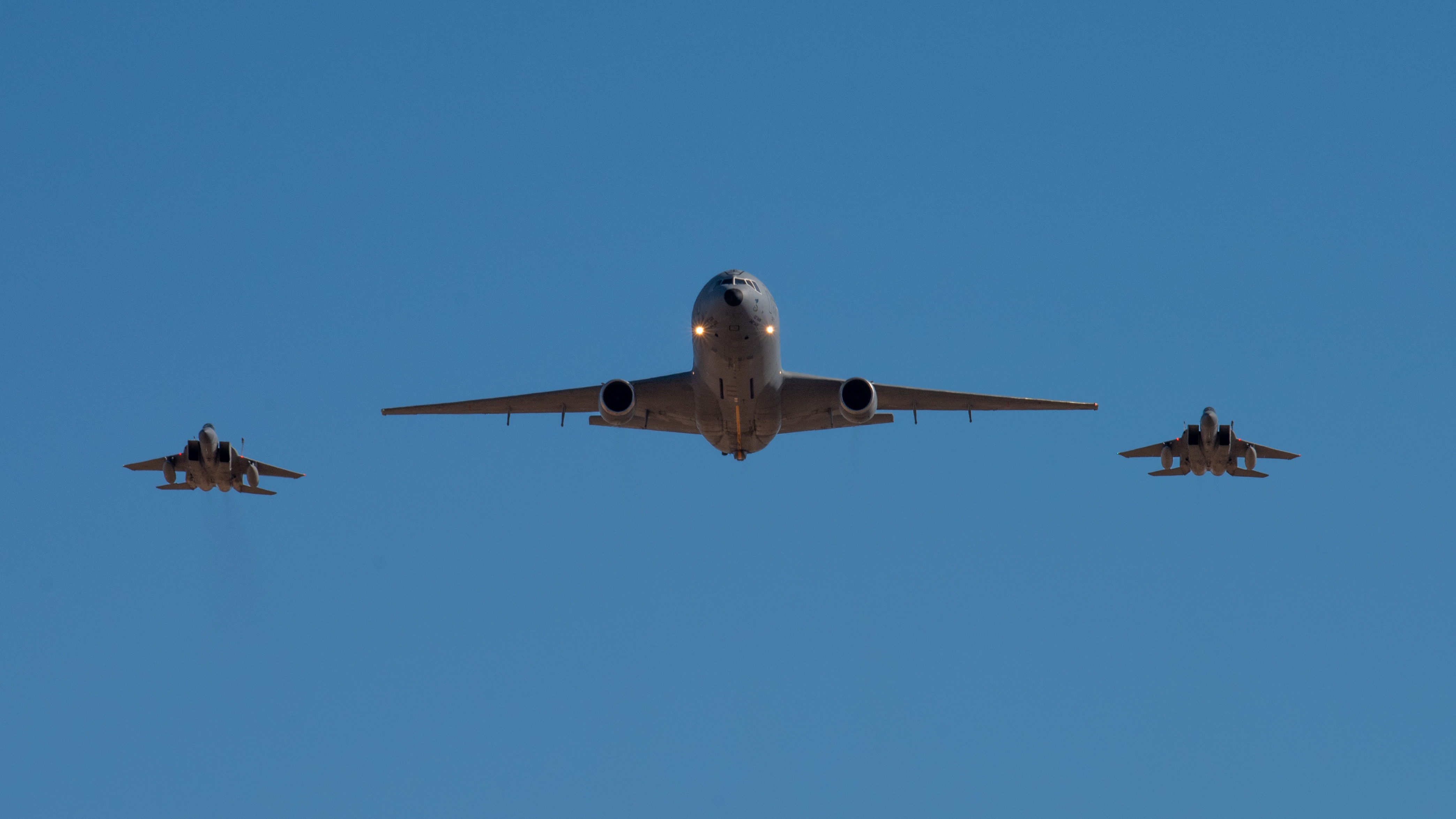 U.S. Air Force last KC-10 Extender retirement flight in 2024