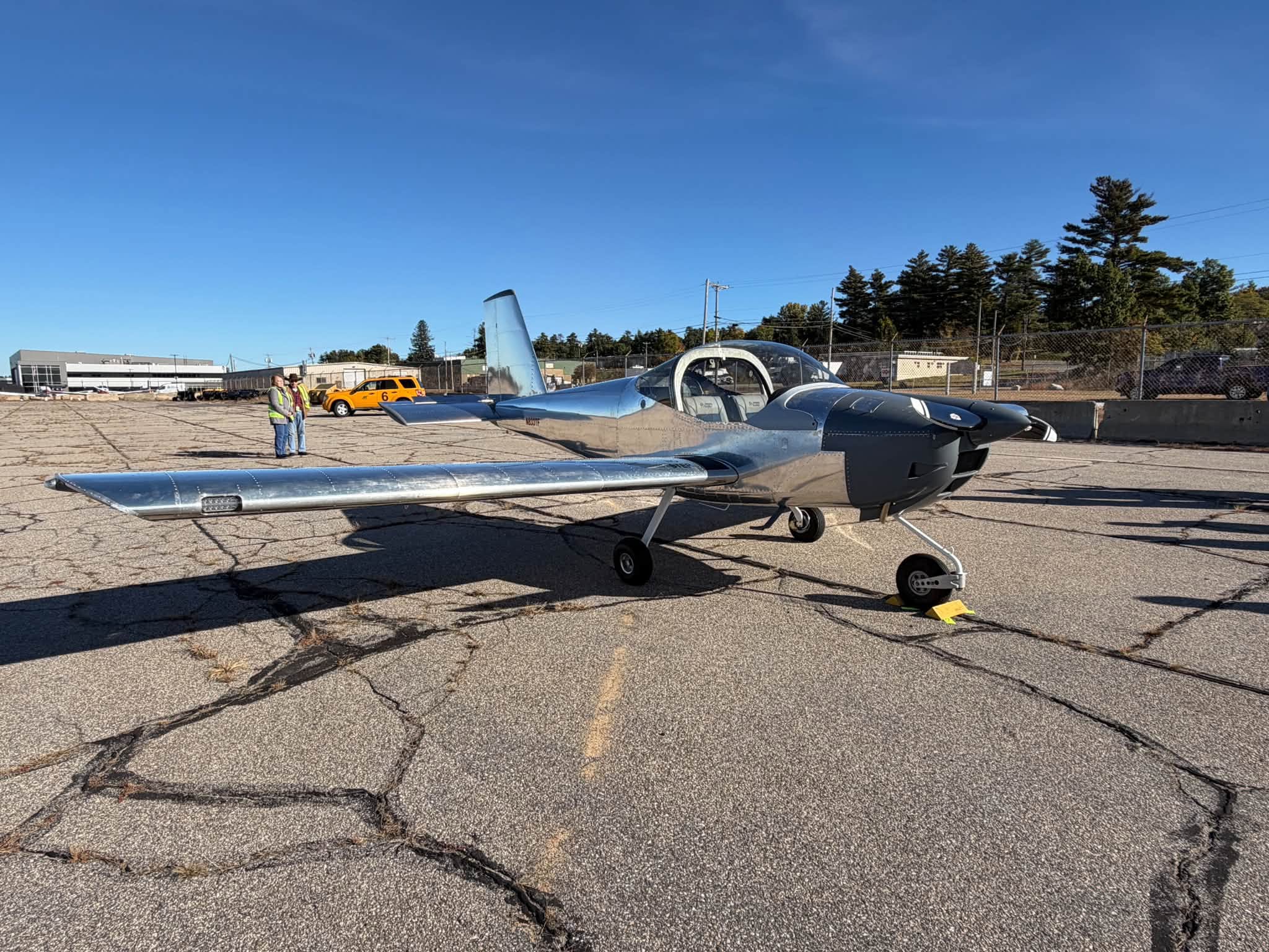 A Van's RV-12iS built by New Hampshire students [Credit: Manchester School District]