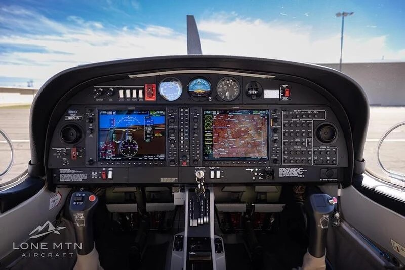 This DA40 NG has a Garmin G1000 flight deck. [Credit: Lone Mountain Aircraft]