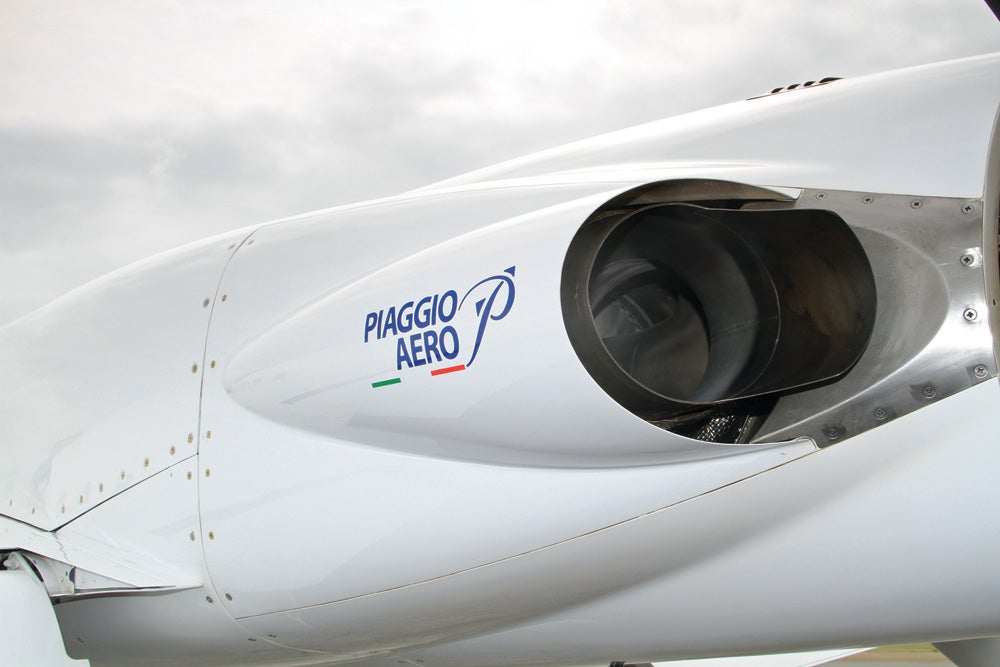 Piaggio P.180 Avanti II