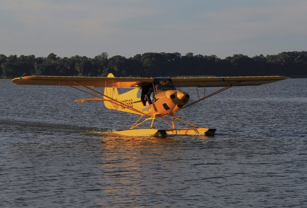tavares seaplane fly-in 025.jpg