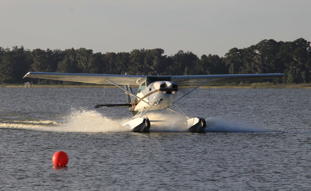 tavares seaplane fly-in 042.jpg