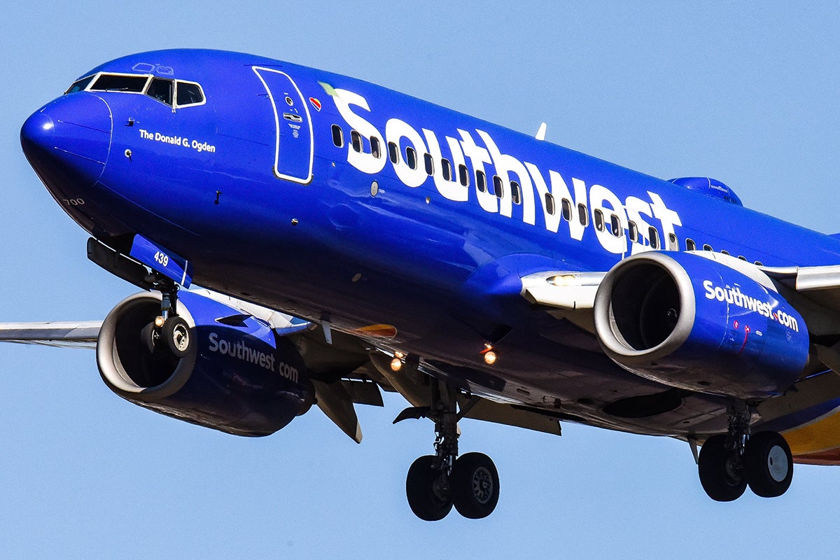 Southwest Airlines Boeing 737 on final approach