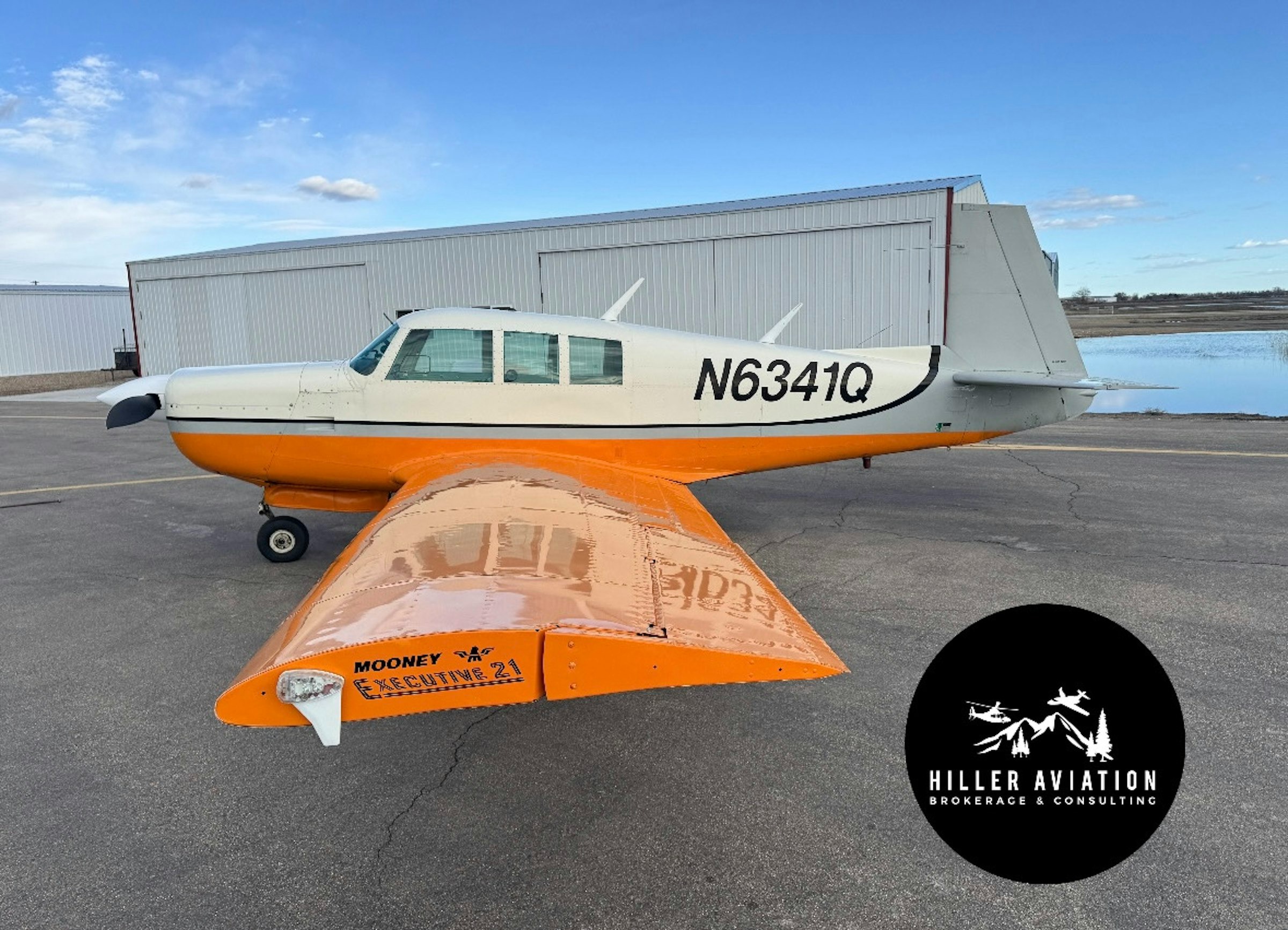 1967 Mooney M20F Executive 21 [Courtesy: Hiller Aviation]