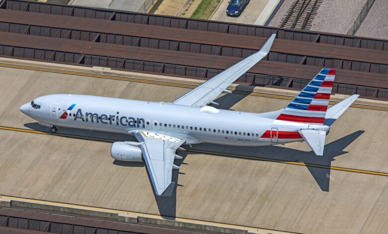 An American 737 at Dallas/Fort Worth [Credit: AirlineGeeks/William Derrickson]