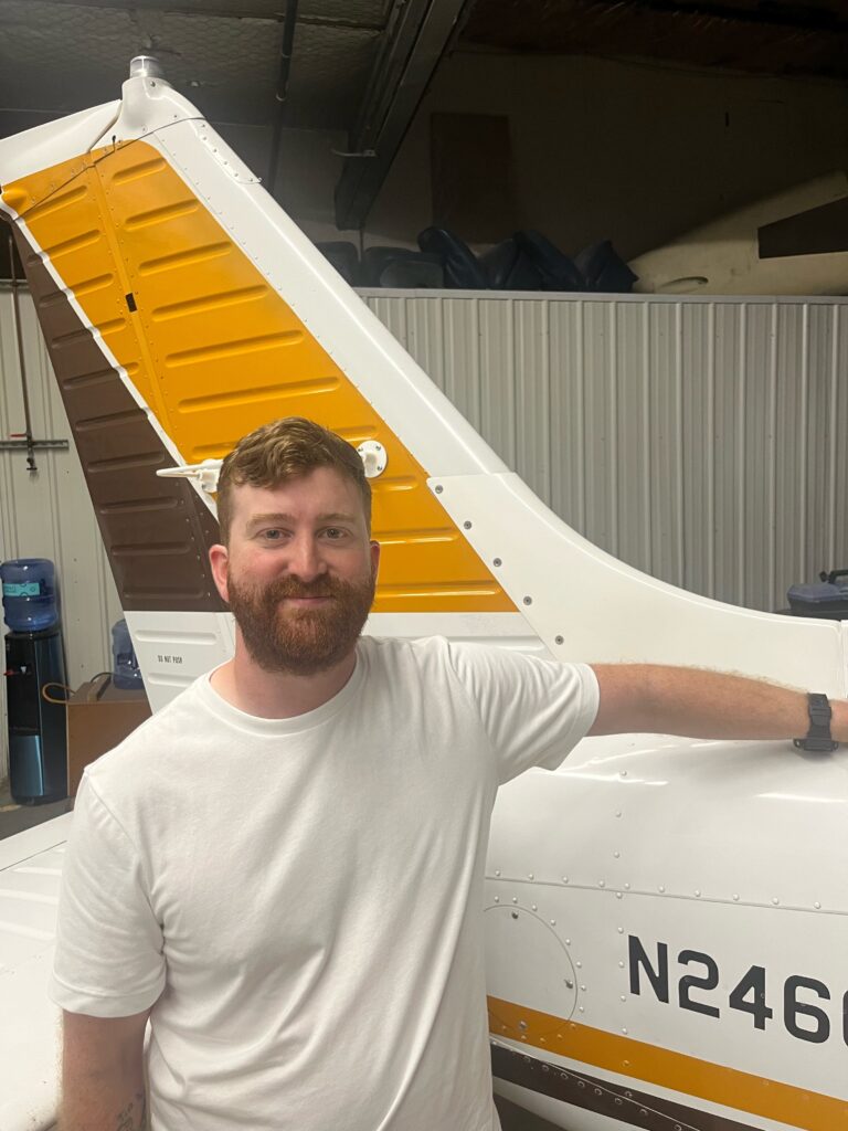 Sporty’s scholarship winner Gabriel Kesler [Credit: Sporty’s Pilot Shop].